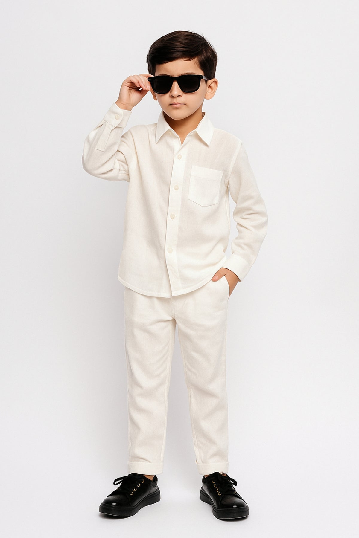 OFF White Modern Suit