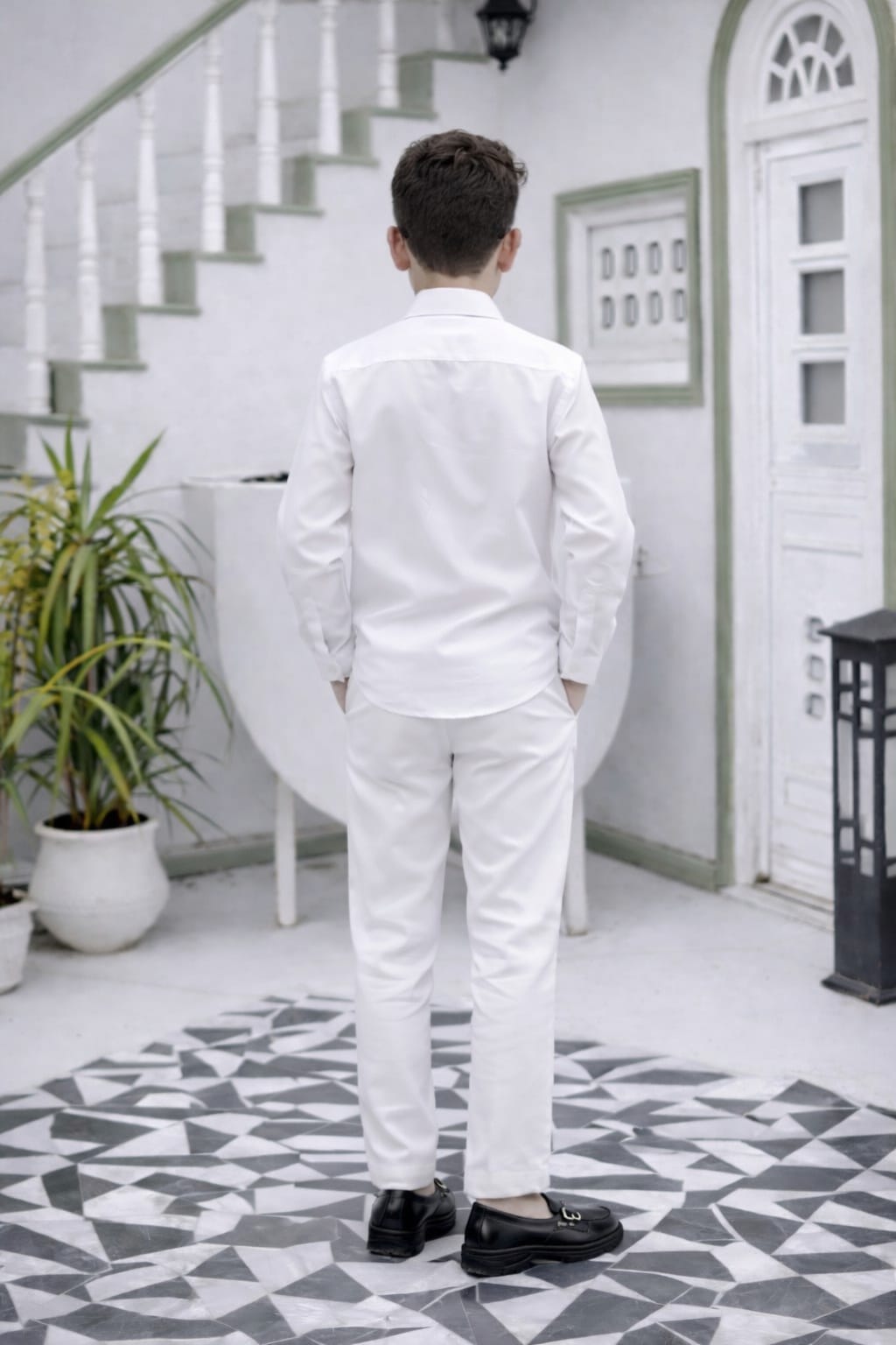 OFF White Modern Suit